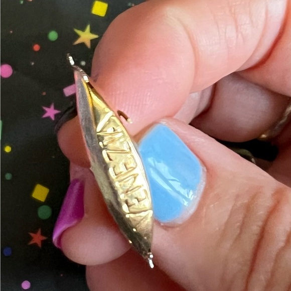 18k Venetian Gondola Charm - Picture 3 of 7